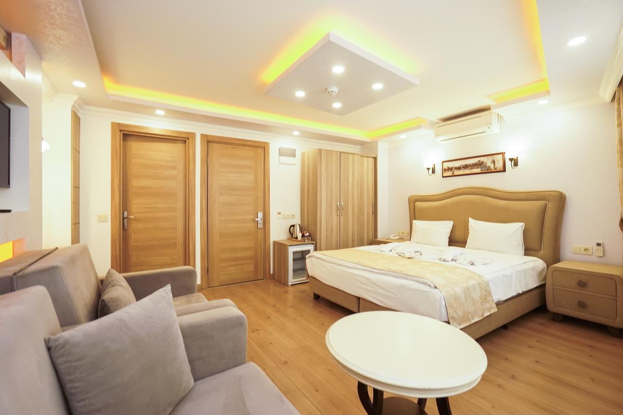 Golden Galley Suites 3*